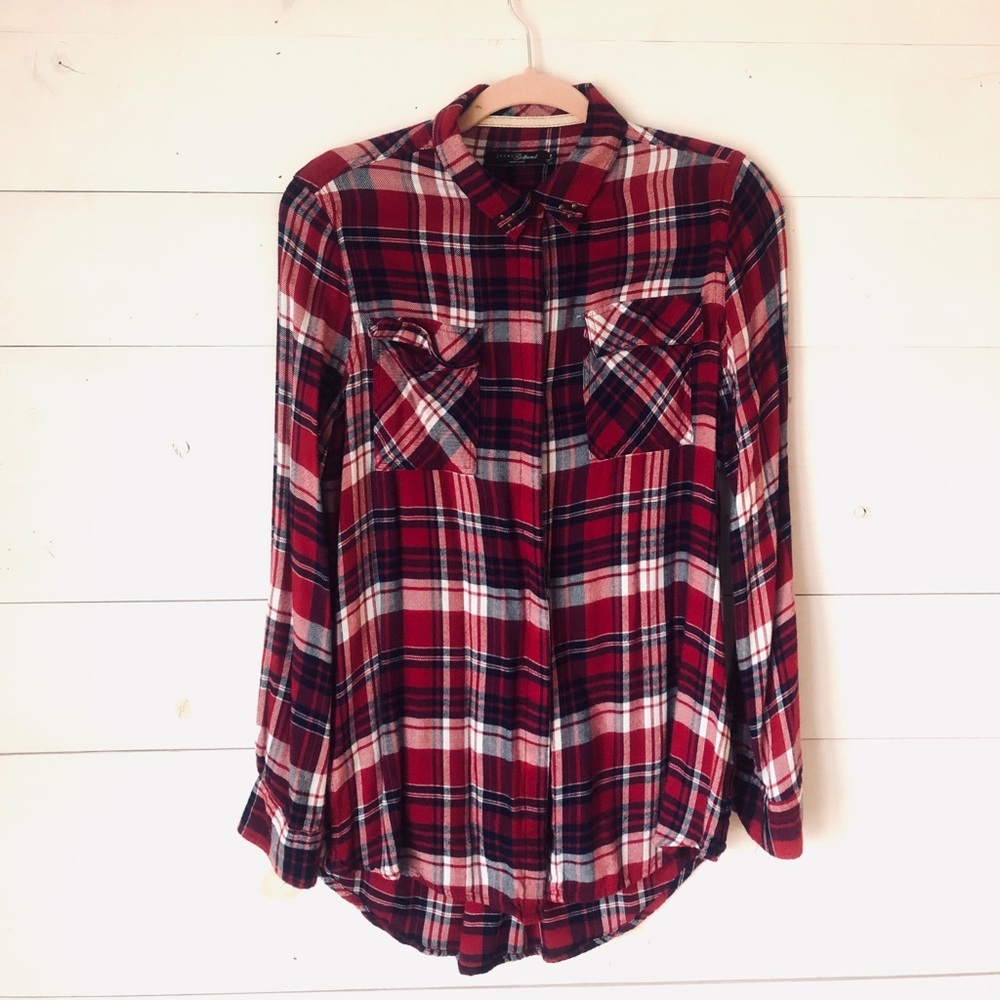 Women’s Plaid Button Down